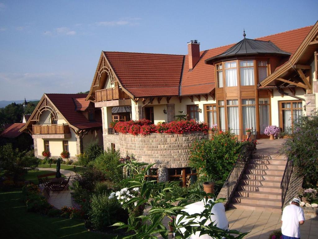 Palazzo Wellness Villa Eğri Dış mekan fotoğraf