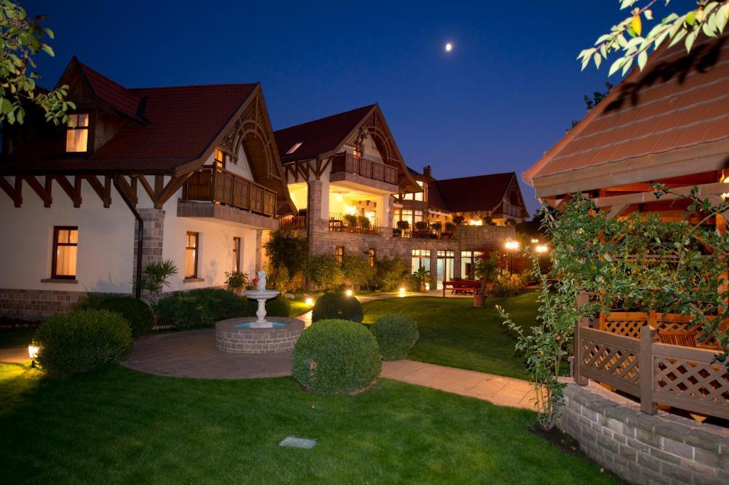 Palazzo Wellness Villa Eğri Dış mekan fotoğraf